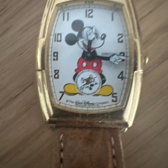 Vintage 1987 Seiko Mickey Mouse Gold Tone Watch 60th Anniversary Collectible - Picture 12 of 12